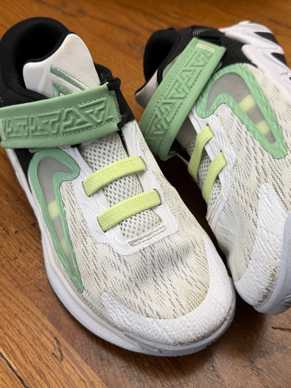 Kids Youth Giannis Immortality 2 size 3Y